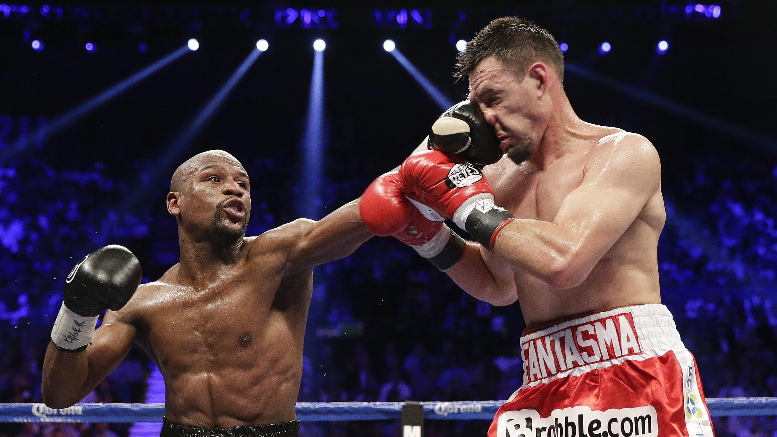 开云-反败为胜首场状态出色，IG观众沸腾！，穆雷重返赛场热度持续攀升